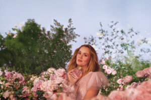 Eternal Aura Eau de Parfum features actress Leighton Meester as the global face of the campaign (PRNewsfoto/Elizabeth Arden)